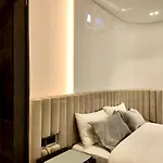 Fivenco - Private W King Bed Modern * Tirana