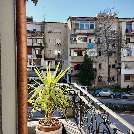 Fivenco - Private W King Bed Modern Tirana
