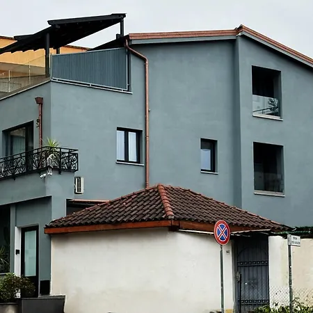 Lägenhet Fivenco - Private W King Bed Modern Tirana